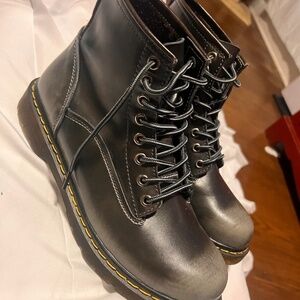 Brand New Black Combat Boots men’s Doc Marten The Originals